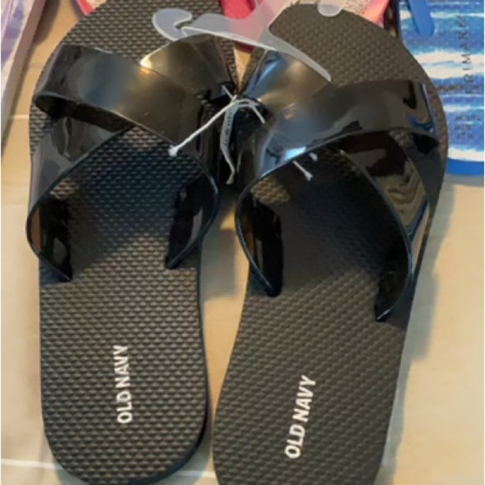 Old Navy Black Sandals brand new